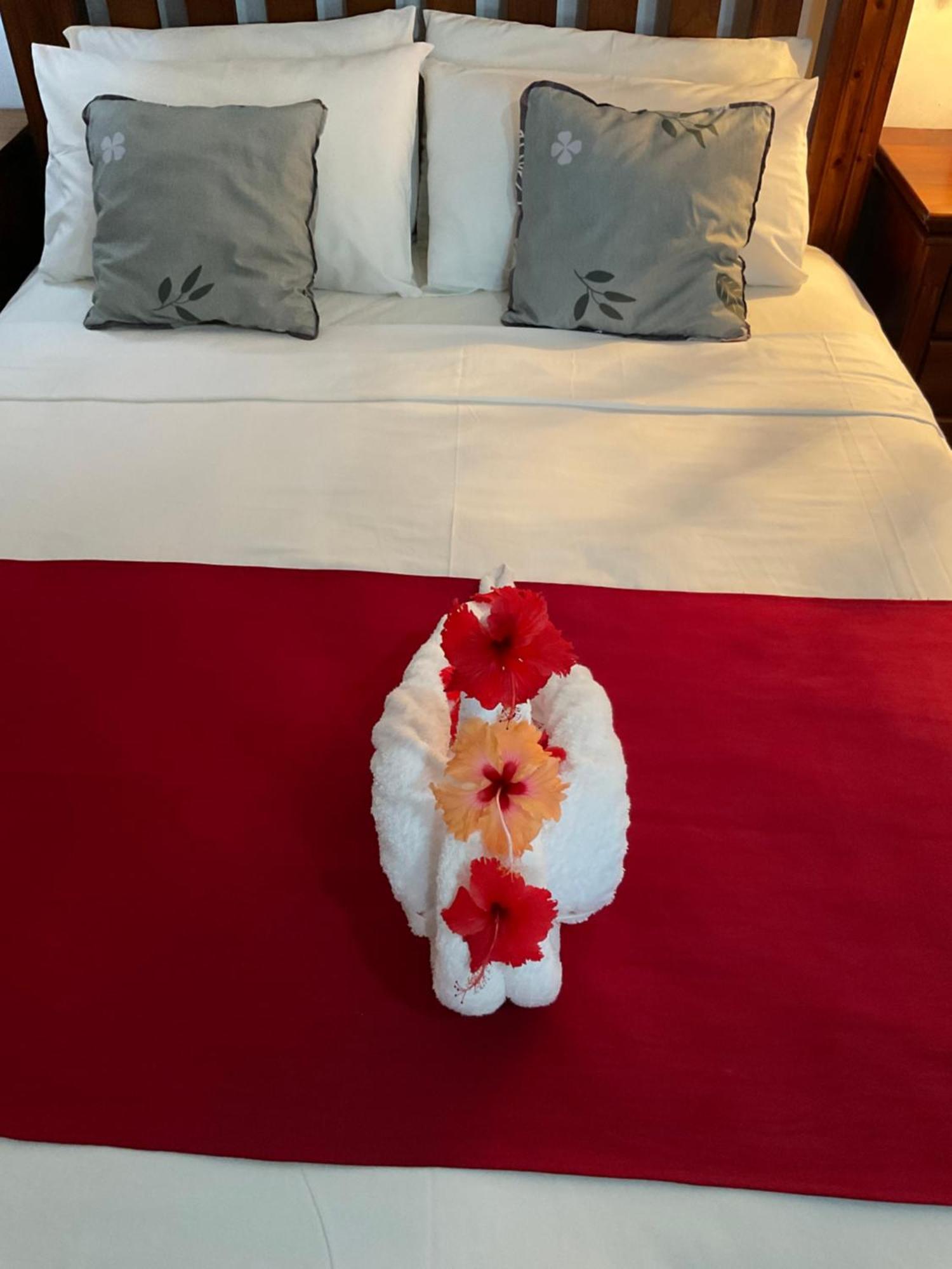 昂斯拉齐奥 莱富安湾旅馆酒店 外观 照片